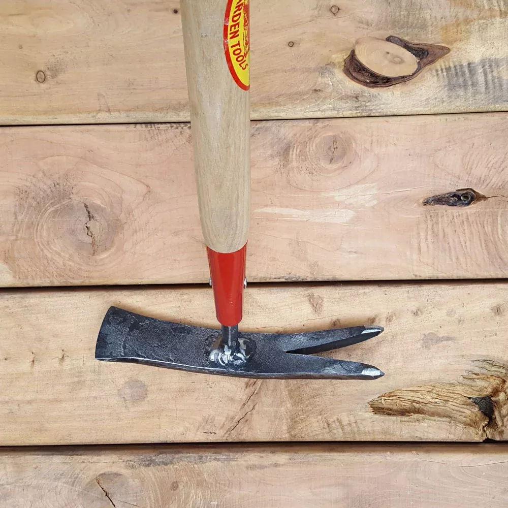 Abbott Weeder Long Handle