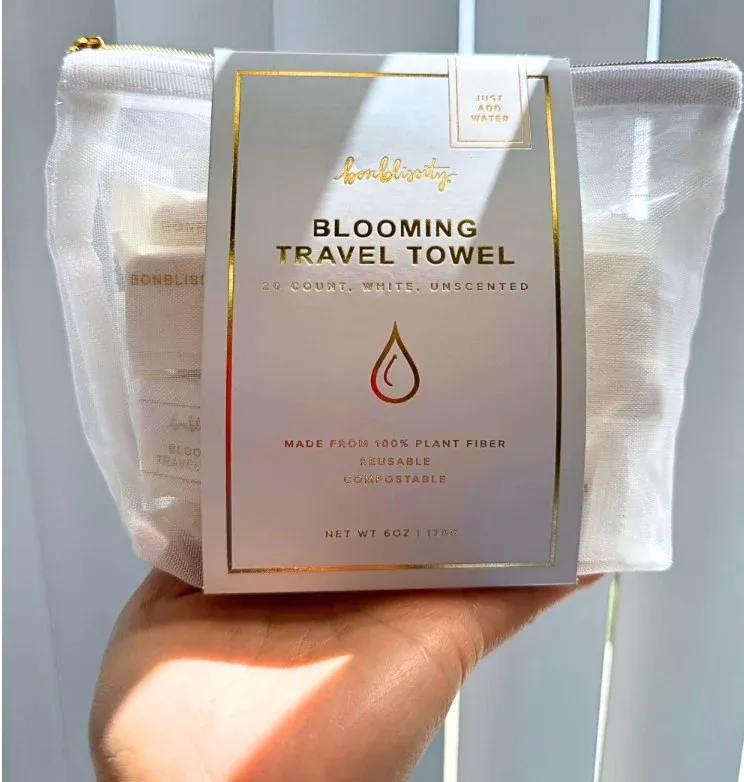 Blooming Travel Towel - 1 Pack (20 ct)