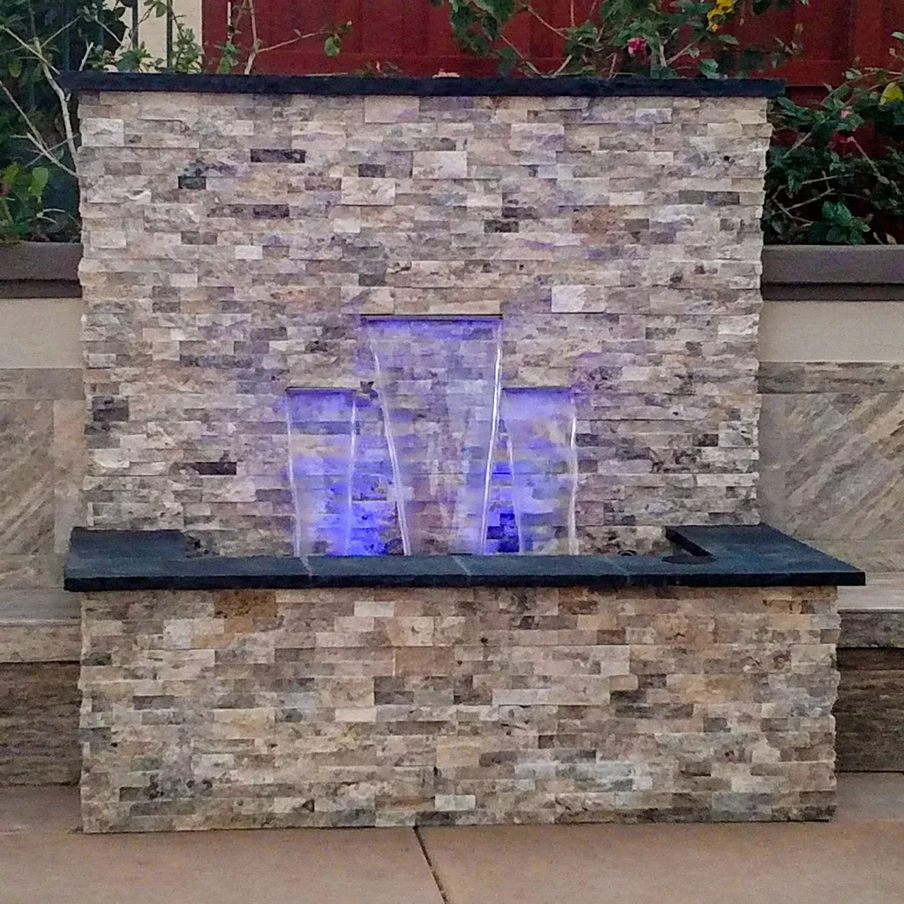 Blue Thumb Formal Falls - Small Kit Complete with Light