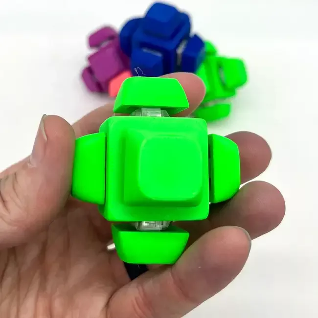 Bumpa Fidget Clicky Cube Toy – Assorted