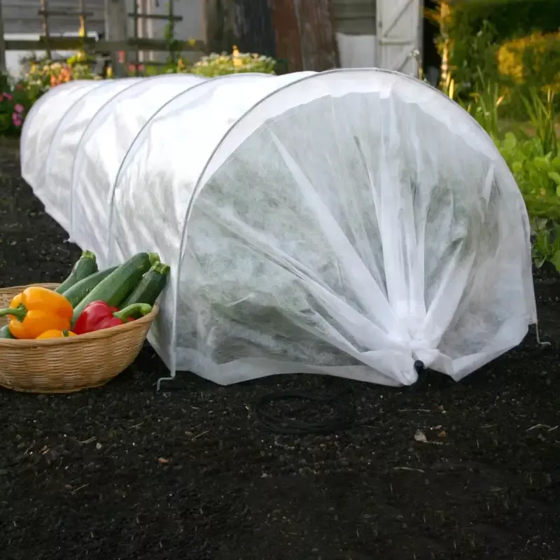 Giant Easy Fleece Tunnel