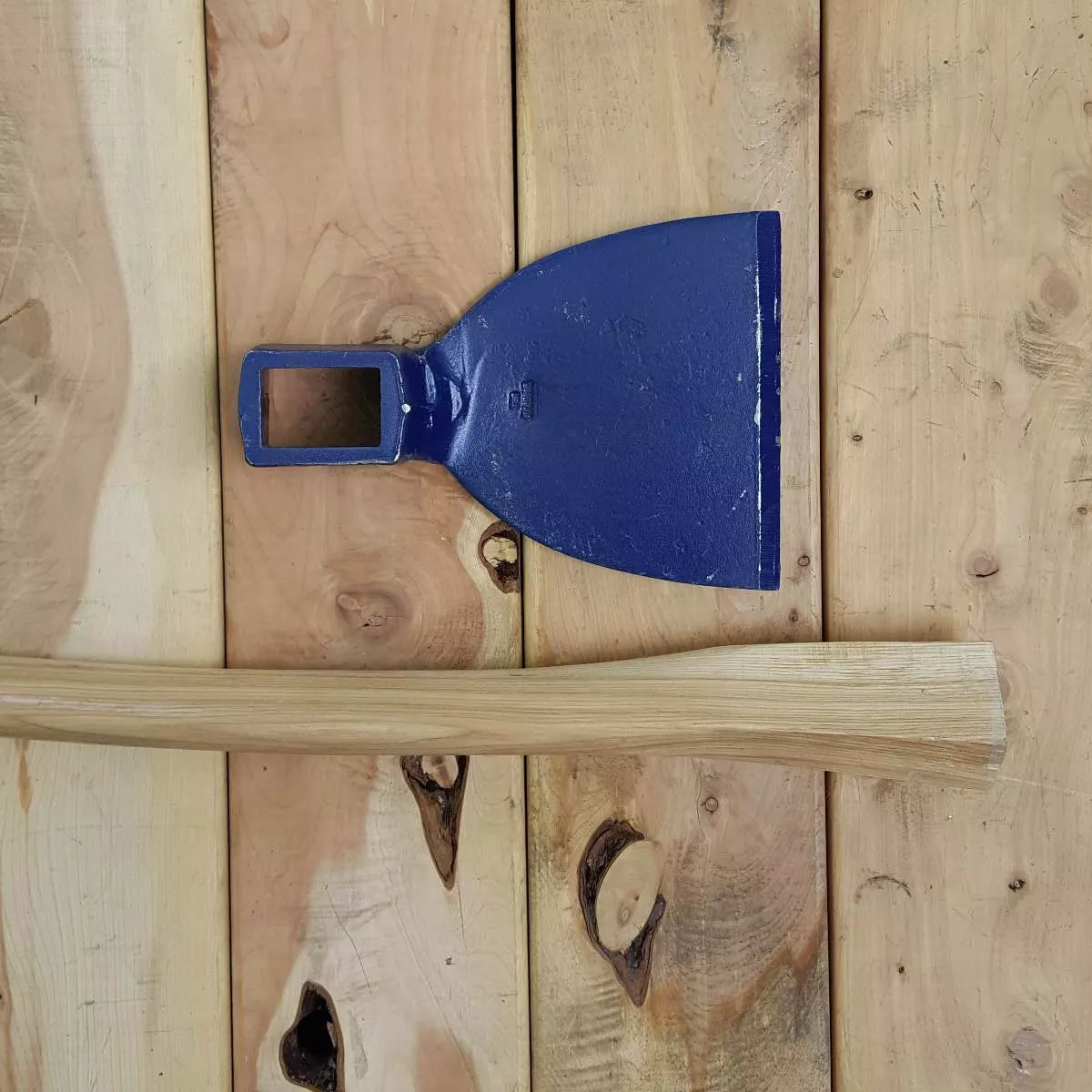 Hazel Hoe