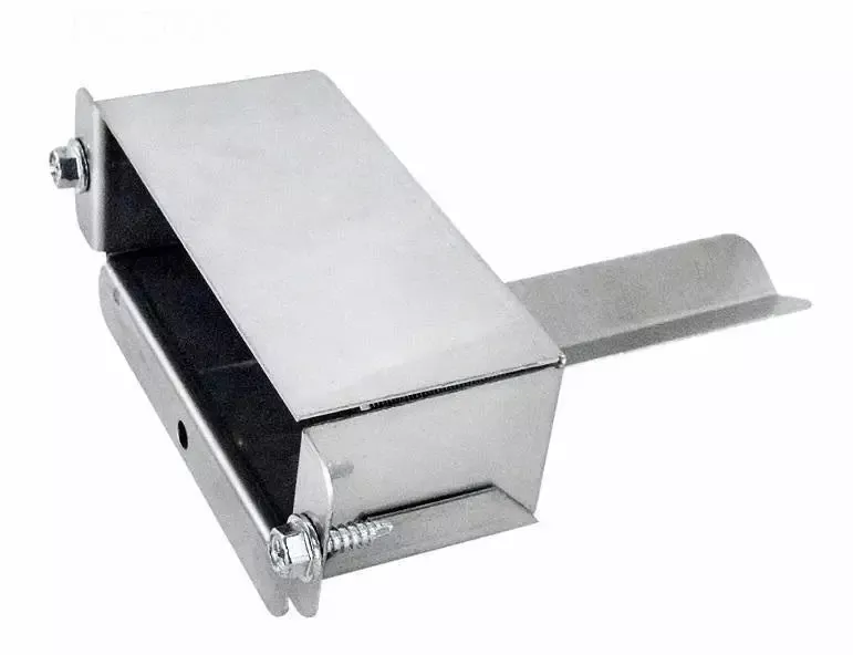Igniter Bracket with Shield