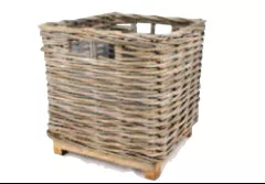 Square Footed Basket