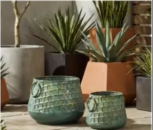 VivaStyle Ceramic-Inspired Metal Planters