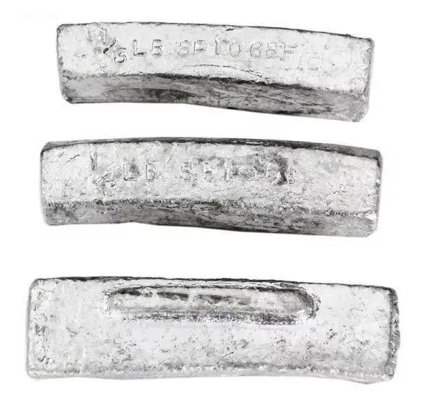 Weights Set For Super Vac Vacuum Triangular