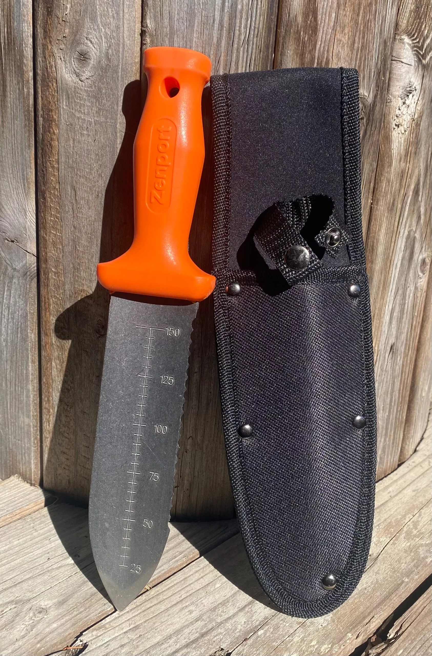 Zeni Bori Soil Knife